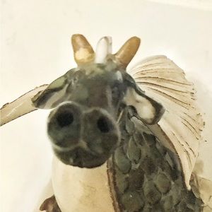 Clay dragon figurine